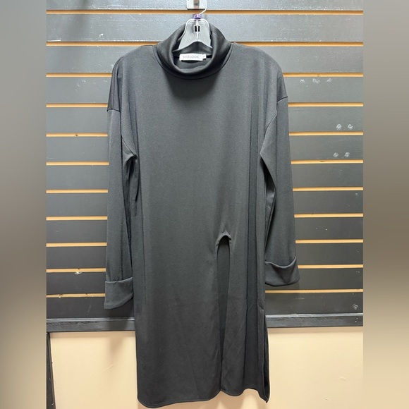 MISSLOOK Black Tunic turtleneck tunic style top/dress  with high slit - Picture 1 of 3